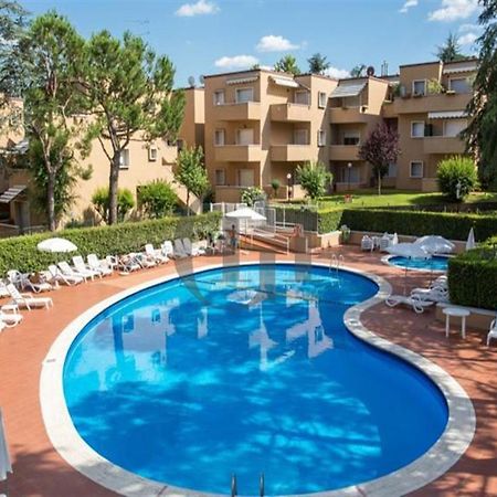 Vida Loca Apartments La Madonnina เปสเคียรา เดล การ์ดา ภายนอก รูปภาพ