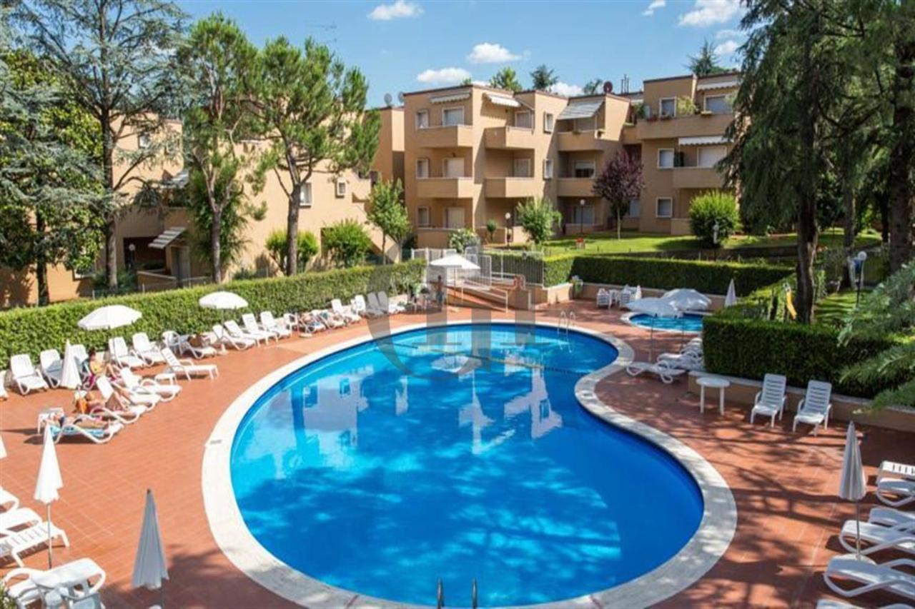 Vida Loca Apartments La Madonnina เปสเคียรา เดล การ์ดา ภายนอก รูปภาพ